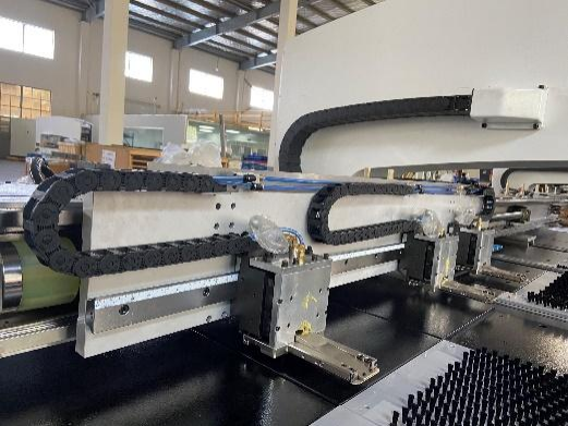 iHF 공장 고가치 가성비 3C 장비 케이블 캐리어