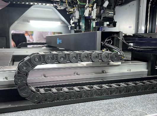 iHF 공장 고가치 가성비 3C 장비 케이블 캐리어