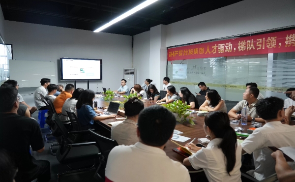 고객 전문성 향상 | iHF 제품 관리자 및 엔지니어가 진행하는 전기 제품 교육