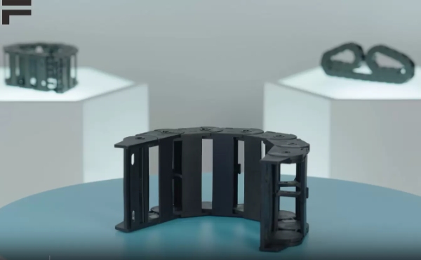 Maximizing Uptime: The Engineering Secrets Behind High-Performance Drag Chain Cable Carriers